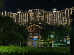 -三亚湾海居铂尔曼度假酒店