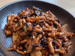 老油条的鱼香肉丝-新白鹿餐厅(城西银泰城店)