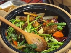 -沙胆彪炭炉牛杂煲(上海日月光广场店)