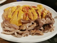 -尚尚仙·酸汤猪手·猪肚鸡火锅(华联万柳购物中心店)