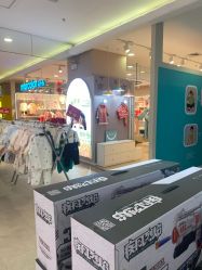 -孩子王童乐园(唐山万达广场店)