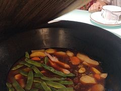 -鱼窝棚柴火铁锅炖(富山屯店)