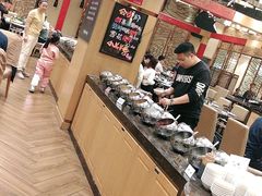 自助取餐区-世贸万锦大酒店·烹大师火锅达人