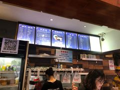 -万记麻辣烫国展总店