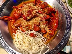 蒜香小龙虾-红钳侠小龙虾·烧烤(中赢康康谷店)