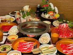 -牛YO寿喜烧·铁板烧和牛火锅自助(市府恒隆店)