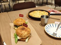 -必胜客(兰州国贸店)