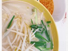 -谭仔米线(皇庭广场店)