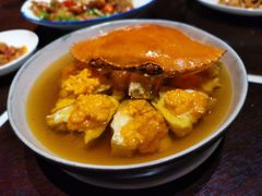 鸡油花雕蒸三门蟹-杭州西子湖四季酒店·金沙厅