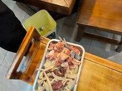 -地锅公社·现炒地锅鸡·地锅鱼·夜宵(罗锦路店)