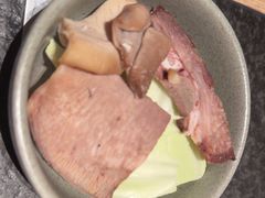 -三出山火锅(南京万象天地店)