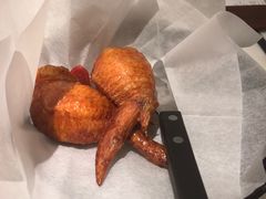 鲜虾胶酿脆皮鸡翅-港丽餐厅(杭大店)