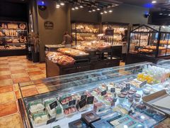 -红跑车(三牌楼店)