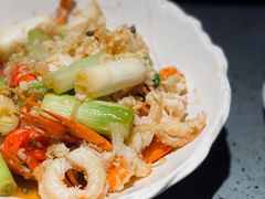 剥壳后的虾肉-虾胡闹龙虾馆(湄南河店)