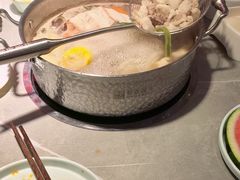 -宴全牛粤来越牛潮汕鲜牛肉火锅(海州万达广场店)