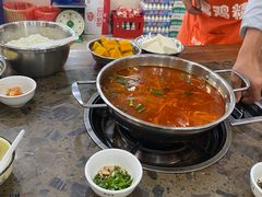 -黄利砖万峰林布依特色酸笋牛肉馆