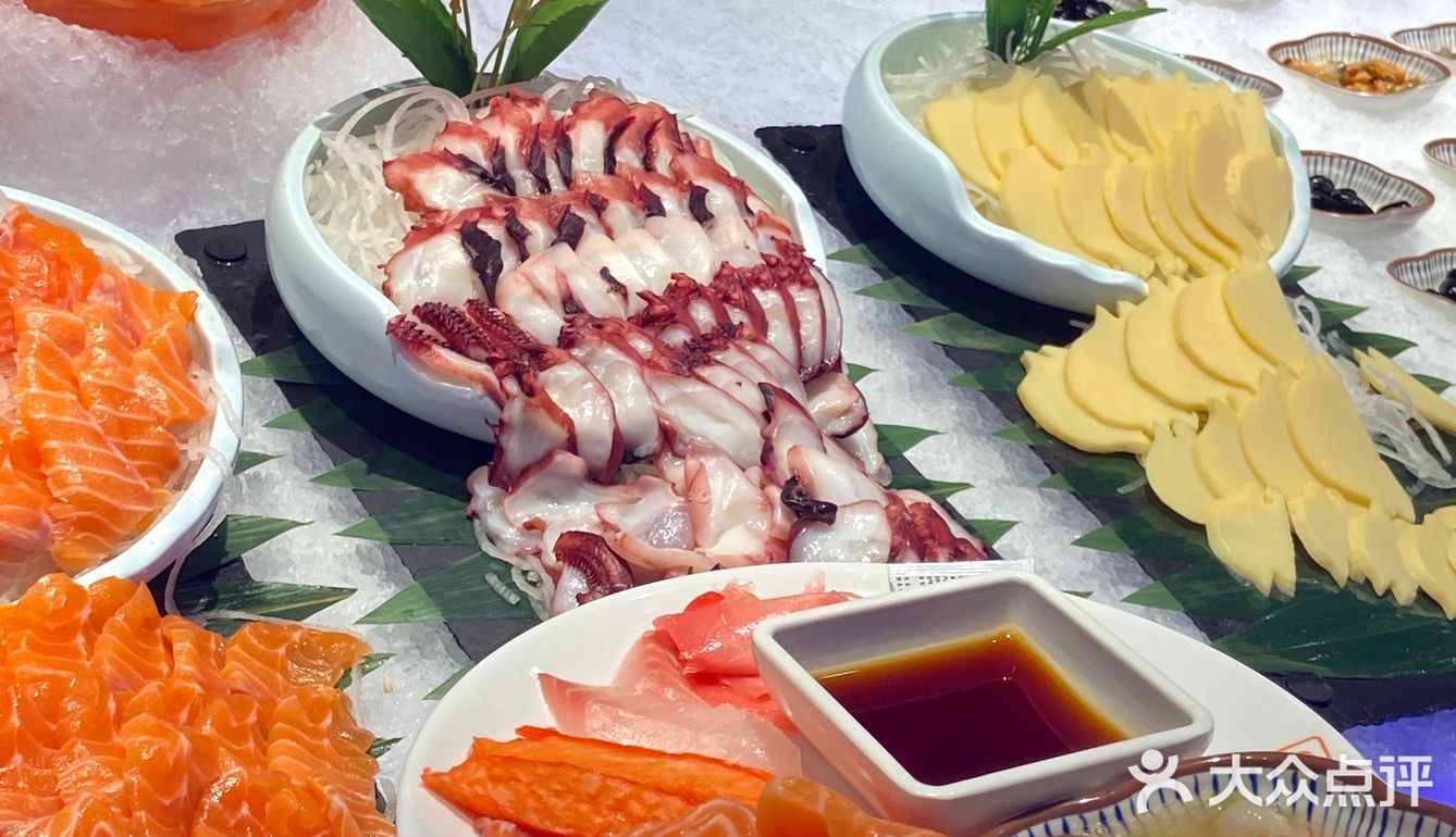 今天先给大家推荐一家超划算的海鲜自助餐厅
