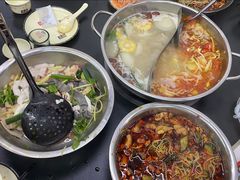 -周良天山牛杂城(天山路总店)