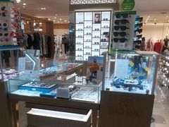-宝岛眼镜(群光广场店)