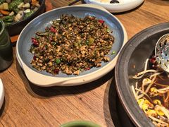 -云海肴·汽锅鸡·云南菜(天山百盛优客店)