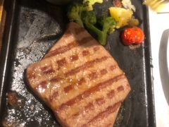 -必胜客(仲盛商城王安宇主题店)