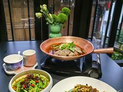 -桥边小楼·手工云南菜·古城观景小楼