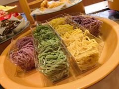 -龍歌自助小火锅(市南金茂湾店)