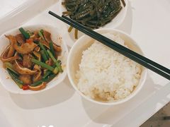 -浦东图书馆读者餐厅