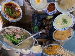 -肖四女乐山跷脚牛肉(世博源店)
