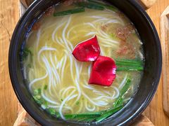 -桥香园过桥米线(国贸店)