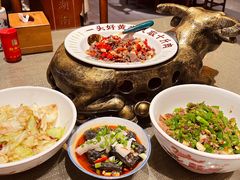 -老湖南民间菜·牛肉十八炒(花都店)