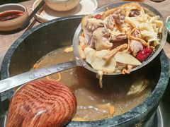 -蘑界·野生菌火锅(深业上城店)