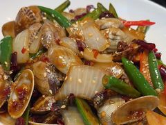 -川流不息·地道川菜·小龙虾(松东路店)