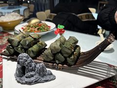 -刘姐啤酒鱼民族演艺餐厅(西街总店)