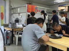 大堂-没牙伯花生汤店(老药洲店)