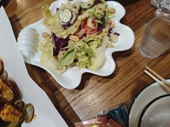 -东来菜馆•手抓海鲜家常菜•海鲜锅贴(鸽子窝店)