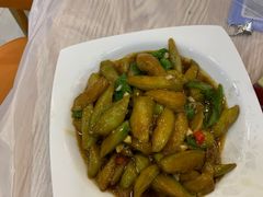 -江城燕子大排档(江汉路步行街店)