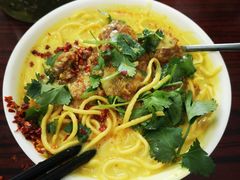 咖喱鸡面-成群小食店