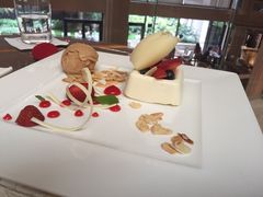 iphone_upload_pic-LONG BAR 廊吧(外滩华尔道夫酒店)