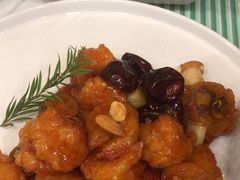 -鹊华居·地道鲁菜·海鲜·融合味(大明湖店)