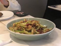 培根虾米煸菜花-港丽餐厅(高德置地店)