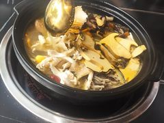 -野菌皇海景野生菌火锅(滨海大道店)