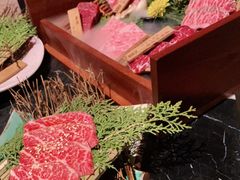 -山川小町·极番烧肉(新地假日广场店)