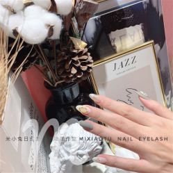 -米小兔美甲美睫