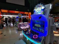 -玩塾品格乐园(宇宙太空龙旗店)