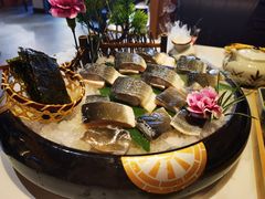 烤活鳗鱼-红沃鳗鱼黑牛烤肉店(不老街店)