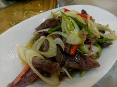 -马尔龙新疆饭店·清真(瑞景店)