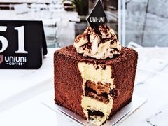 -UNI UNI(环亚凯瑟琳店)