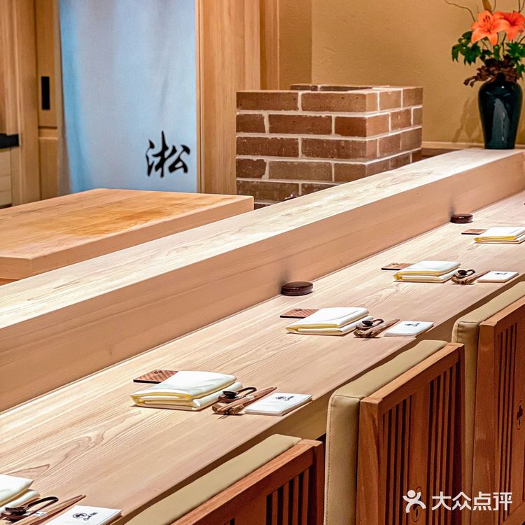 在北京‼️性价比🆙的omakase，有温度的寿司店🍣