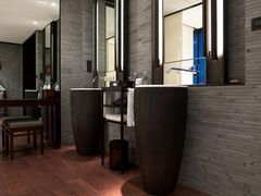 上海璞丽酒店豪华套房-主卧卫浴-上海璞麗酒店